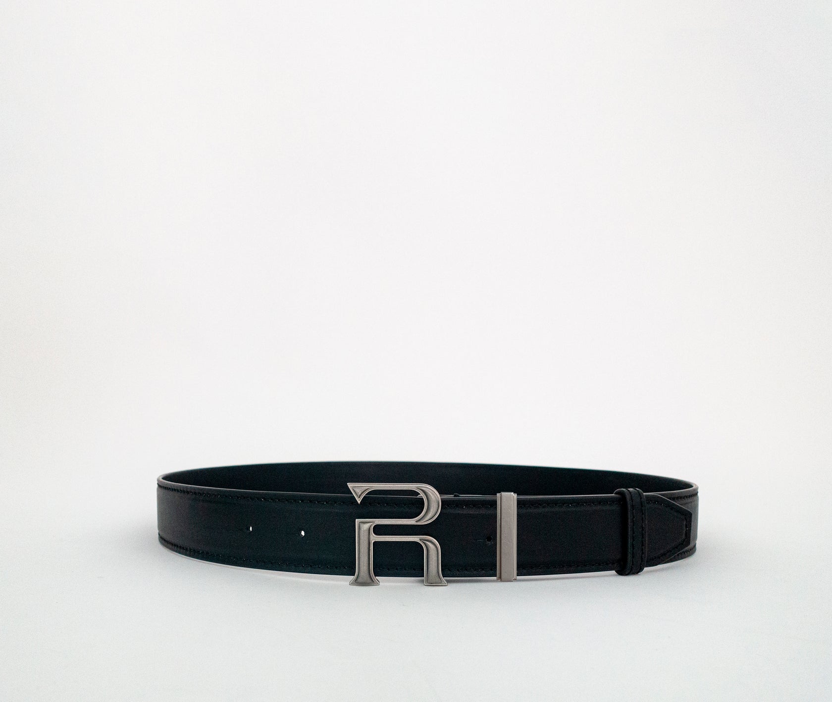 Emblem Belt - Black / Silver